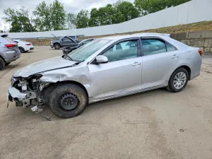 Toyota Camry 2.5L 4 2013