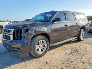 Chevrolet Suburban 5.3L 8 2016