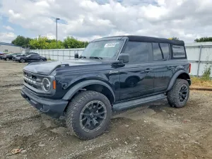 Ford Bronco 2.3L 4 2024