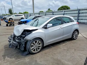 Hyundai Elantra 1.8L 4 2013