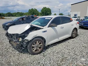 Kia Optima 2.4L 4 2016