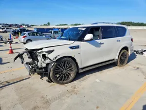 Infiniti QX80 5.6L 8 2020