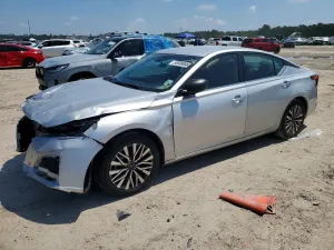 Nissan Altima 2.5L 4 2024