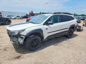 Subaru Outback 2.4L 4 2023