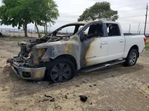 Nissan Titan 5.6L 8 2018