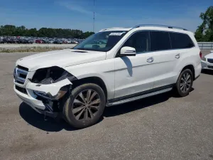 Mercedes-Benz GL 3.0L 6 2015