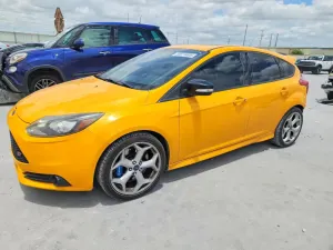Ford Focus 2.0L 4 2014