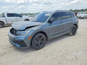 Volkswagen Tiguan 2.0L 4 2023