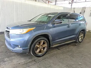 Toyota Highlander 3.5L 6 2014