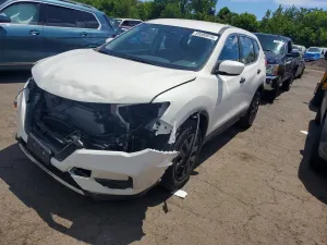 Nissan Rogue 2.5L 4 2017