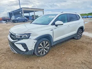 Volkswagen Taos 1.5L 4 2022