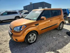 Kia Soul 2.0L 4 2011