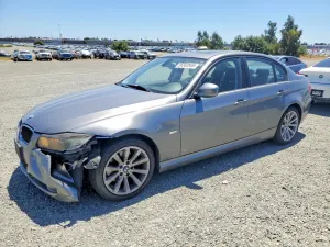 BMW 3 Series 3.0L 6 2011
