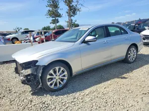 Mercedes-Benz E 2.0L 4 2017