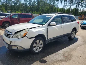 Subaru Outback 2.5L 4 2012