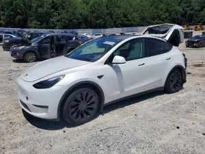 Tesla Model Y 2023