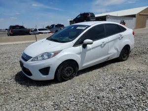 Ford Fiesta 1.6L 4 2013
