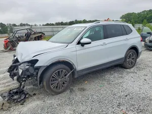 Volkswagen Tiguan 2.0L 4 2018