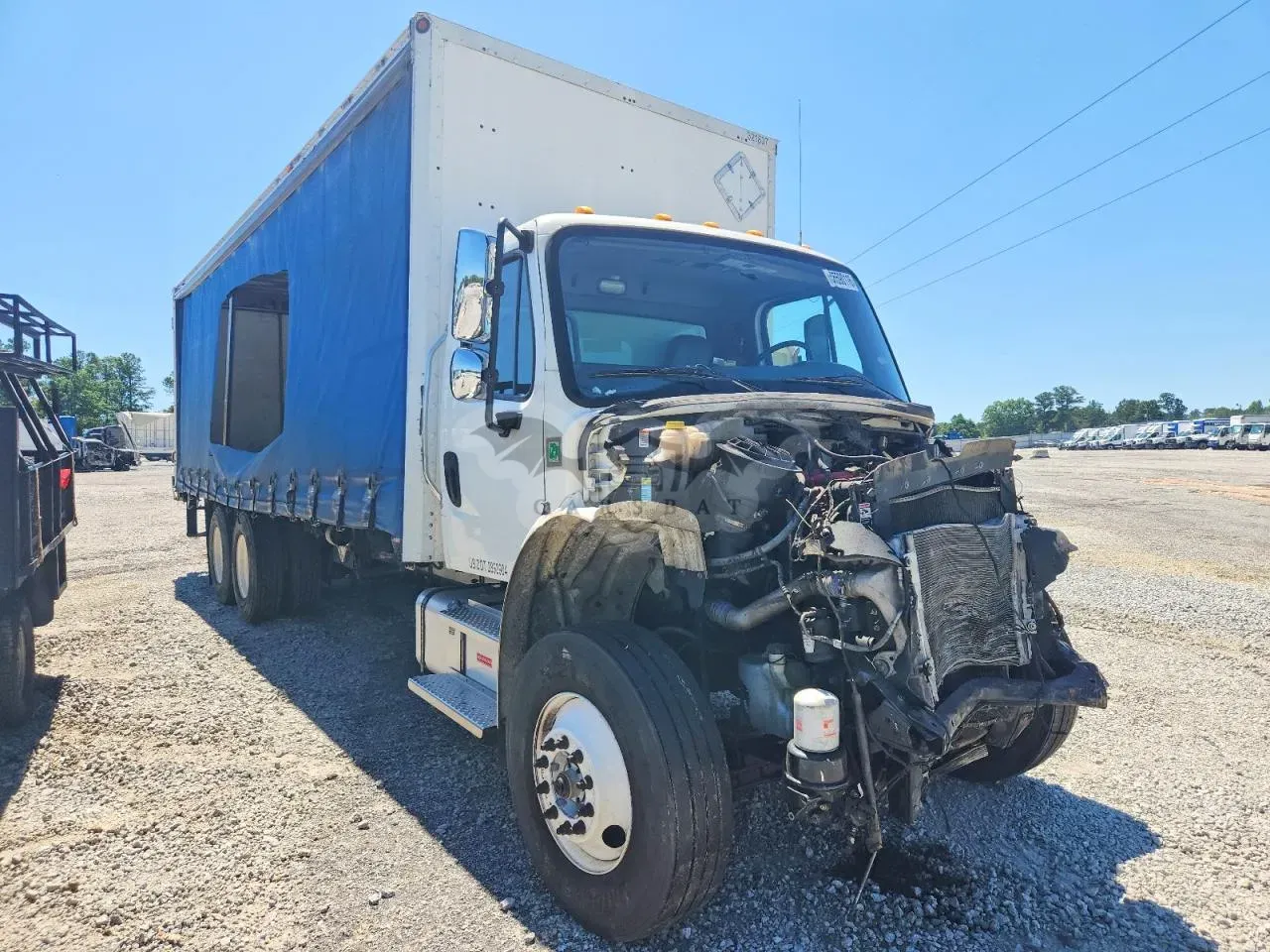 Freightliner Business Class M2 9.0L 6 2021