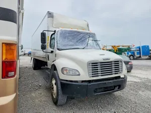 Freightliner Business Class M2 6.7L 6 2020