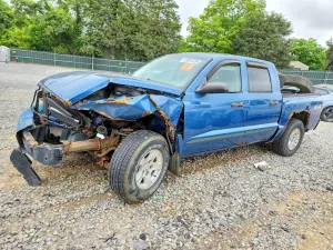Dodge Dakota 3.7L 6 2005
