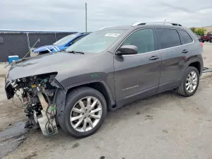 Jeep Cherokee 2.4L 4 2017