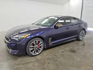 Kia Stinger 3.3L 6 2020