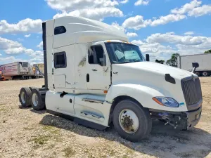 International LT Series 15.0L 6 2024