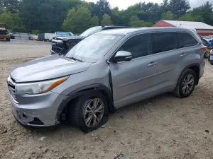 Toyota Highlander 3.5L 6 2015