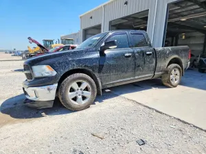 RAM 1500 5.7L 8 2013