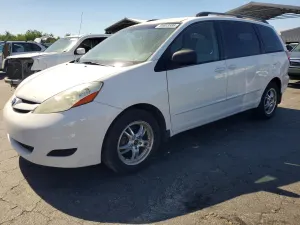 Toyota Sienna 3.3L 6 2006