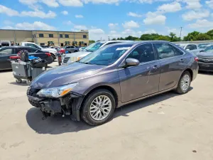 Toyota Camry 2.5L 4 2016