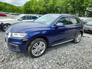 Audi Q5 2.0L 4 2018
