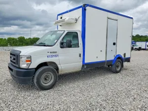 Ford Econoline 7.3L 8 2024