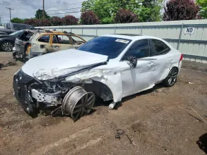 Lexus IS 2.0L 4 2018
