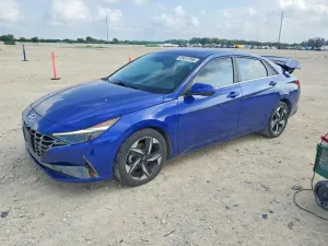 Hyundai Elantra 2.0L 4 2021