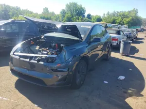 Tesla Model Y 2026