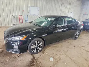 Nissan Altima 2.5L 4 2022