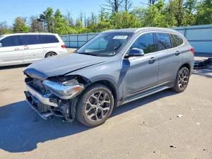 BMW X1 2.0L 4 2021