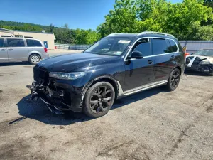 BMW X7 3.0L 6 2022