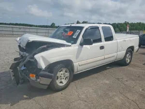 Chevrolet Silverado 1500 4.8L 8 2003