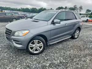 Mercedes-Benz ML 3.5L 6 2015