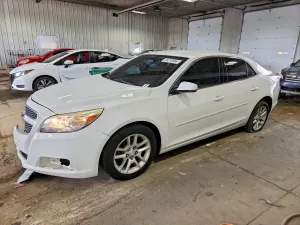 Chevrolet Malibu 2.5L 4 2013