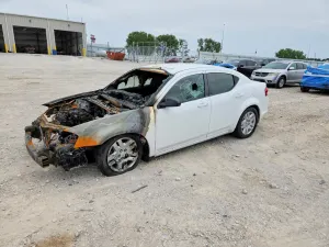 Dodge Avenger 2.4L 4 2014
