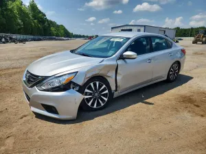 Nissan Altima 2.5L 4 2017