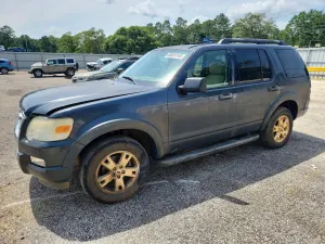 Ford Explorer 4.0L 6 2010