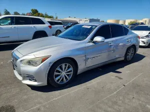 Infiniti Q50 3.7L 6 2014