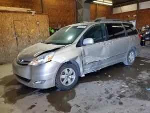 Toyota Sienna 3.5L 6 2009