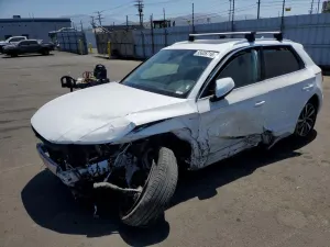 Audi Q5 2.0L 4 2023