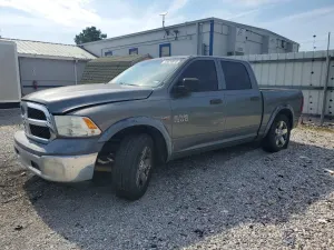 RAM 1500 5.7L 8 2013